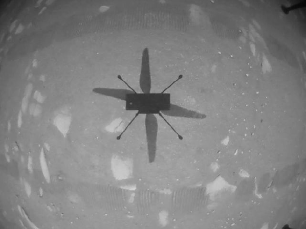 Vuela primer Helicóptero en Marte